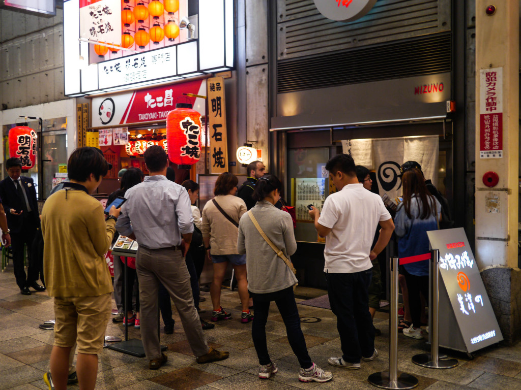 where to get okonomiyaki in osaka